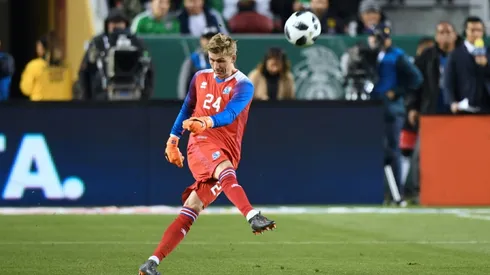 'Charismatic' Iceland 'keeper joins France's Dijon