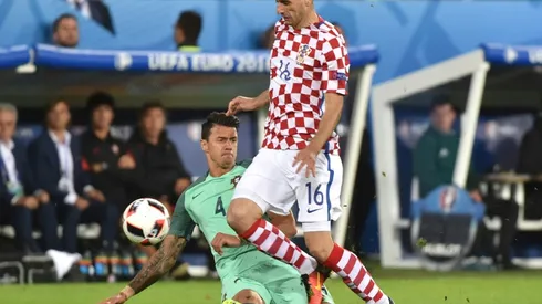 Croatia's injured Kalinic returns home from Russia