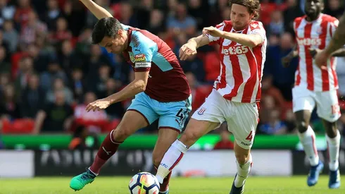 Wales star Allen boosts Stoke with new contract