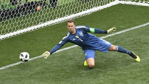 Neuer powerless to stop Mexico on return to action at World Cup