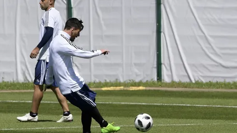 Messi to put heat on Iceland as France target Australia