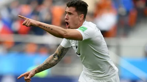 Uruguay 'break spell' as Salah watches from Egypt bench