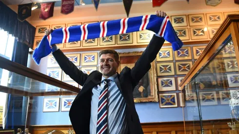 Gerrard not concerned with shadow cast by Celtic