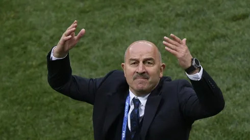 Putin congratulates Russia coach after emphatic win