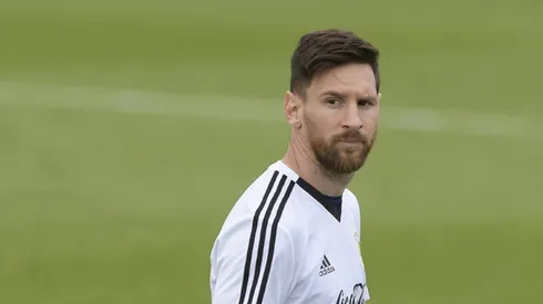 Messi the star attraction as Banega trains apart