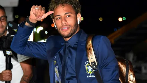 Neymar lands in Russia, Messi casts doubt over World Cup future
