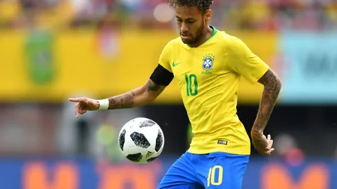 Neymar scores stunner for Brazil as Ronaldo trains in Russia