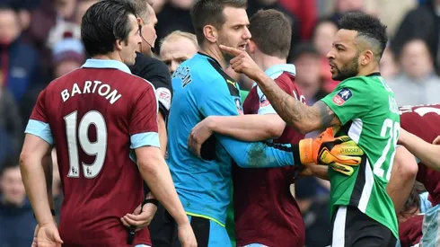 Jocular Barton says Fleetwood ideal for management debut