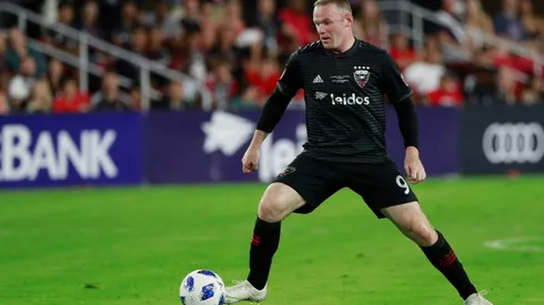Rooney scores first DC United goal before breaking nose