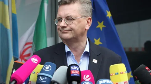 German FA boss rejects Ozil racism charge, but admits mistake