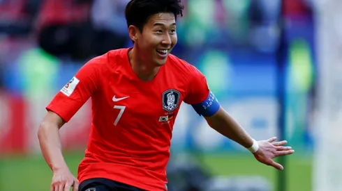South Korea star Son signs new Spurs deal