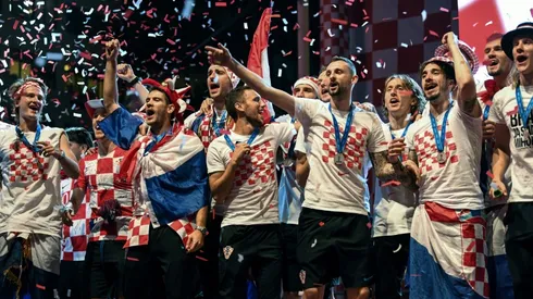 Croatians hail returning World Cup squad