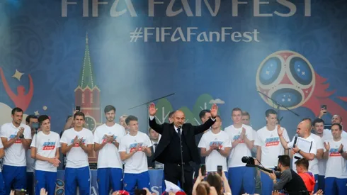 Russia players find solace in thousands of World Cup fans