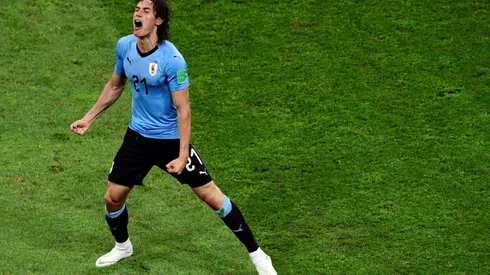 Uruguay's Cavani unlikely to face France in quarter-final
