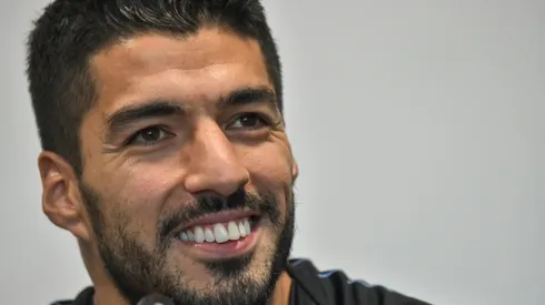 We can 'control' Mbappe in World Cup quarters, says Uruguay's Suarez