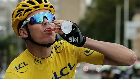 Tour de France formally block Chris Froome from riding: report