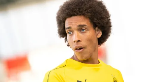 Dortmund reject 'Bayern hunters' tag for Leipzig opener