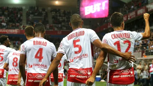 'Dream start' as Reims shock Lyon to go top in France