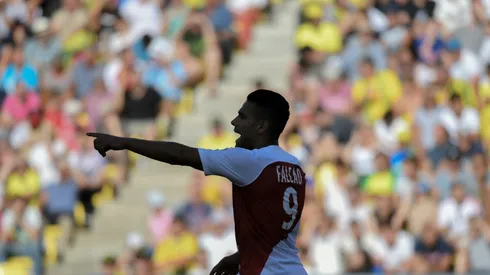 Falcao inspires Monaco to opening win at Nantes