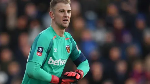Hart says 'right time' for move after leaving Man City for Burnley