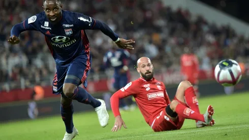 Dembele scores twice to help propel Lyon to second place