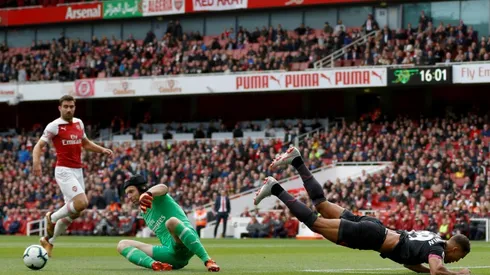 Emery hails Cech as Arsenal keeper frustrates Everton