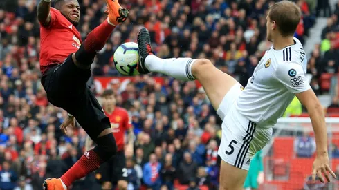 Ferguson's United return spoiled as Wolves earn draw