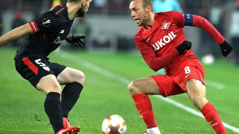 Spartak coach drops two players for critical social media 'like'