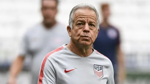 US coach to ring changes for 'personal' Mexico clash