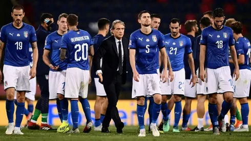 Confidence lacking, says Mancini as mediocre Italy rescue a point