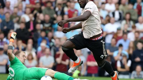 Mourinho dedicates United win to under-fire Woodward