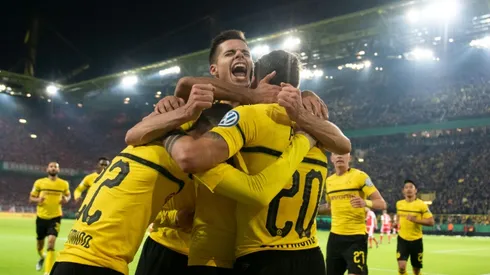 Reus's extra-time penalty gives Dortmund German Cup win