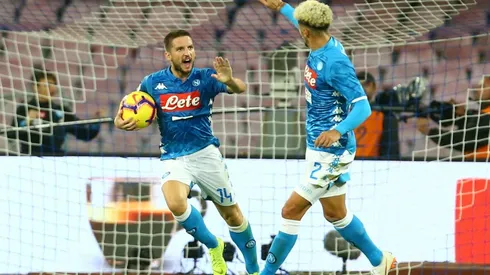 Mertens grabs Napoli draw with Roma to cut Juventus' lead