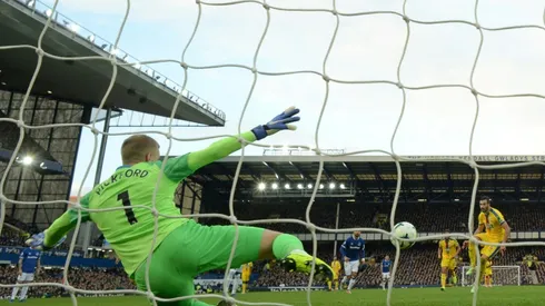 Everton make Palace pay for penalty miss