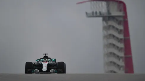 Vettel grid penalty boosts Hamilton's fifth title bid