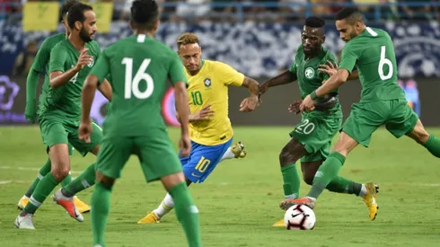 Brazil make heavy work of beating Saudi Arabia in friendly