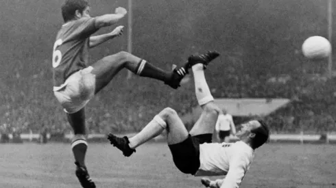 Football seeks answers over dementia link to heading