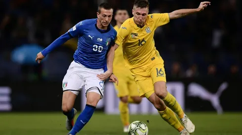 Italy draw as Genoa bridge victims remembered on emotional night for Mancini