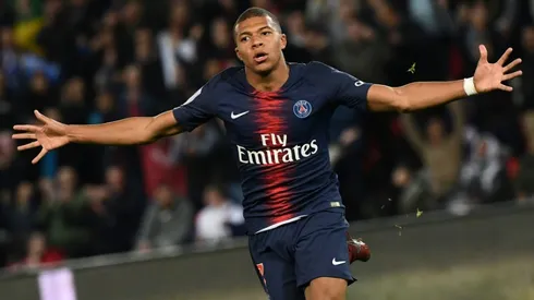 Four-star Mbappe helps PSG break 82-year-old record