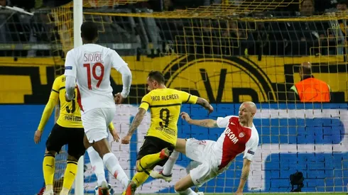 Alcacer scores again as Dortmund ease past Monaco