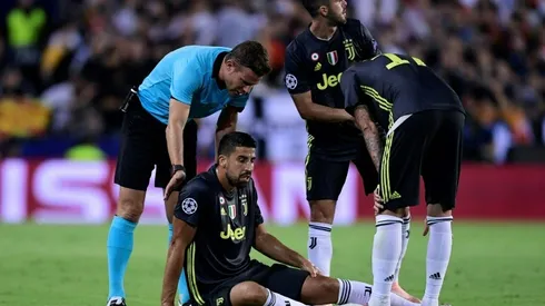 Juve's Rugani breaks rib, Khedira aggravates thigh injury