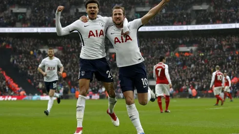 Buoyant Spurs aim to end Arsenal's unbeaten run