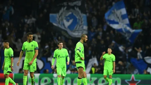 Schalke fans boo and jeer their team into last 16 in Europe