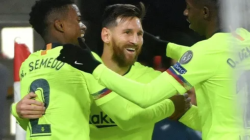 Messi guides Barca to top Champions League group