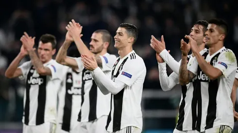 Ronaldo hits 100 Champions League wins as Juventus soar into last 16