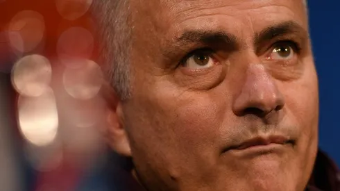 Mourinho tells players: 'stay home' if you can't handle Old Trafford pressure