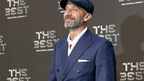 Ex-Chelsea, Juve striker Vialli reveals cancer battle