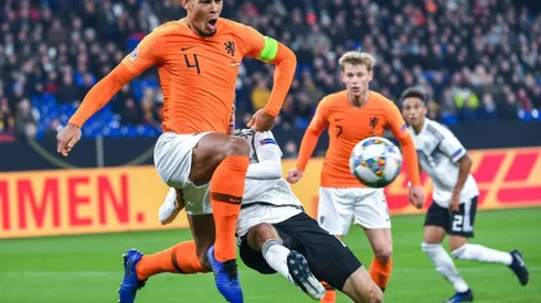 Van Dijk hails Dutch draw to reach Nations League semis