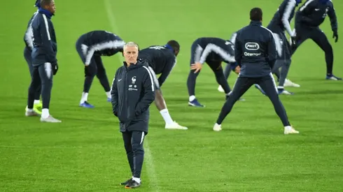 Deschamps wary of resurgent Dutch and dynamo De Jong