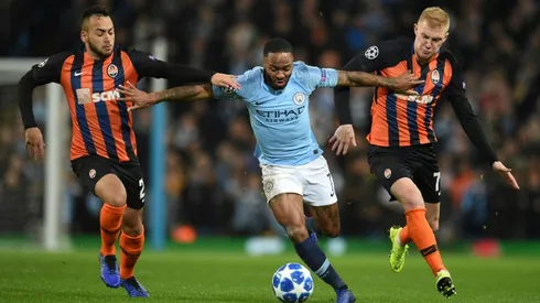 Sterling commits to Man City with 2023 deal